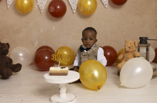 Séance smash cake / anniversaire au studio de Plescop